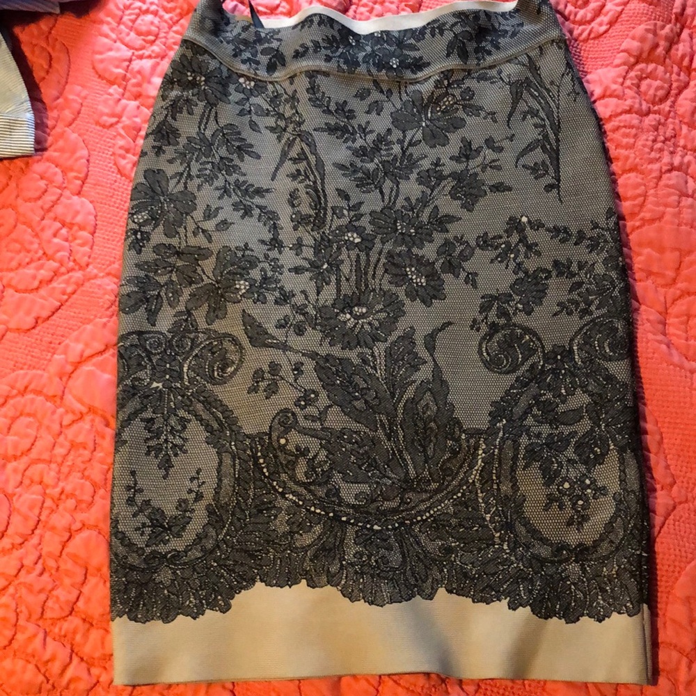 BCBGMaxAzria Black and Tan Embellished Pencil Skirt